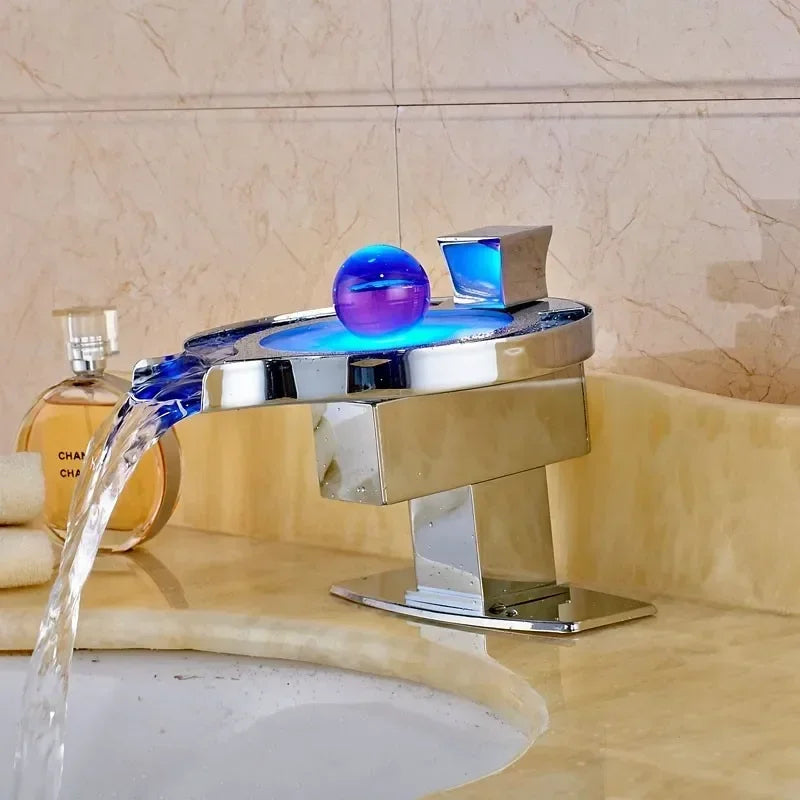 Color-Changing LED Waterfall Bathroom Faucet – Temperature-Sensitive Sink Tap