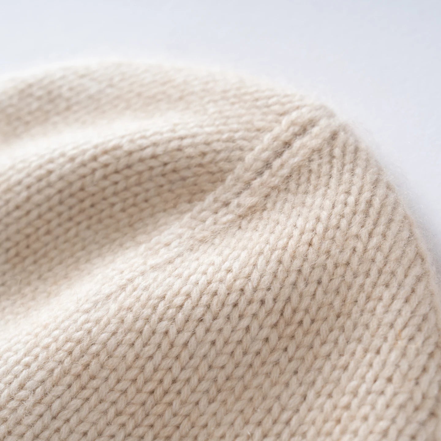 MERRILAMB Unisex Knitted Hats Outdoor Pure Cashmere Cap Winter Beanie Hat Thickened Cashmere Soft Warm Men Women Casual Caps