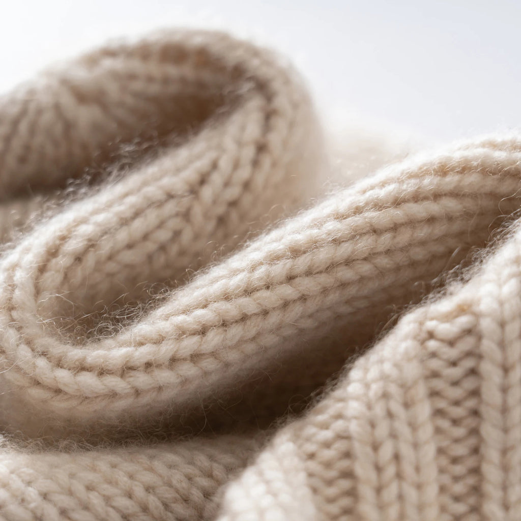 MERRILAMB Unisex Knitted Hats Outdoor Pure Cashmere Cap Winter Beanie Hat Thickened Cashmere Soft Warm Men Women Casual Caps