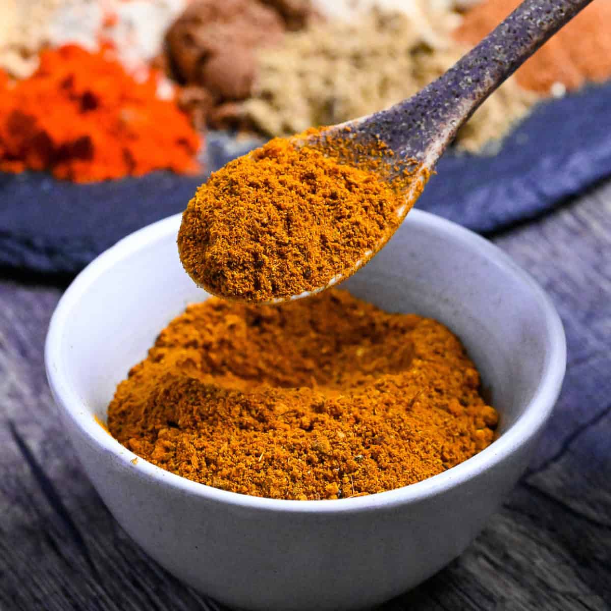 🍛 Curry Powder – Aromatic, Flavorful & Perfectly Blended Spice Mix ( Ceylon Original 100% ) 1kg