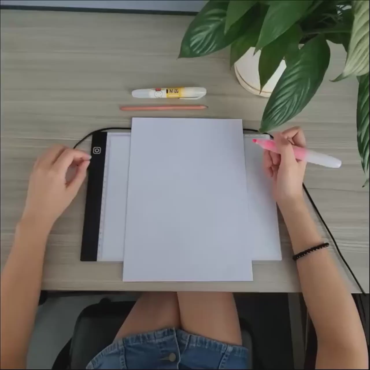 LED Drawing Light Pad – 3-Level Dimmable Tracing & Art Board for Kids